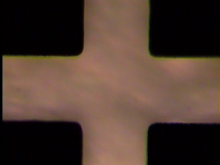 เลเซอร์ DUV ความเร็วสูงสุดที่มีกำลังสูง - การตัดด้วยเลเซอร์และการตัดแนวตั้งด้วยพลาสมาผ่านเวเฟอร์ซิลิคอน - ใช้เลเซอร์ DUV ตัดเวเฟอร์ซิลิคอนที่หนาโดยมีความหนาแน่นของผลึกสูง ทำให้เกิดร่องแคบ เวเฟอร์ไม่เกิดความเสียหายจากความเครียดที่เกิดขึ้น